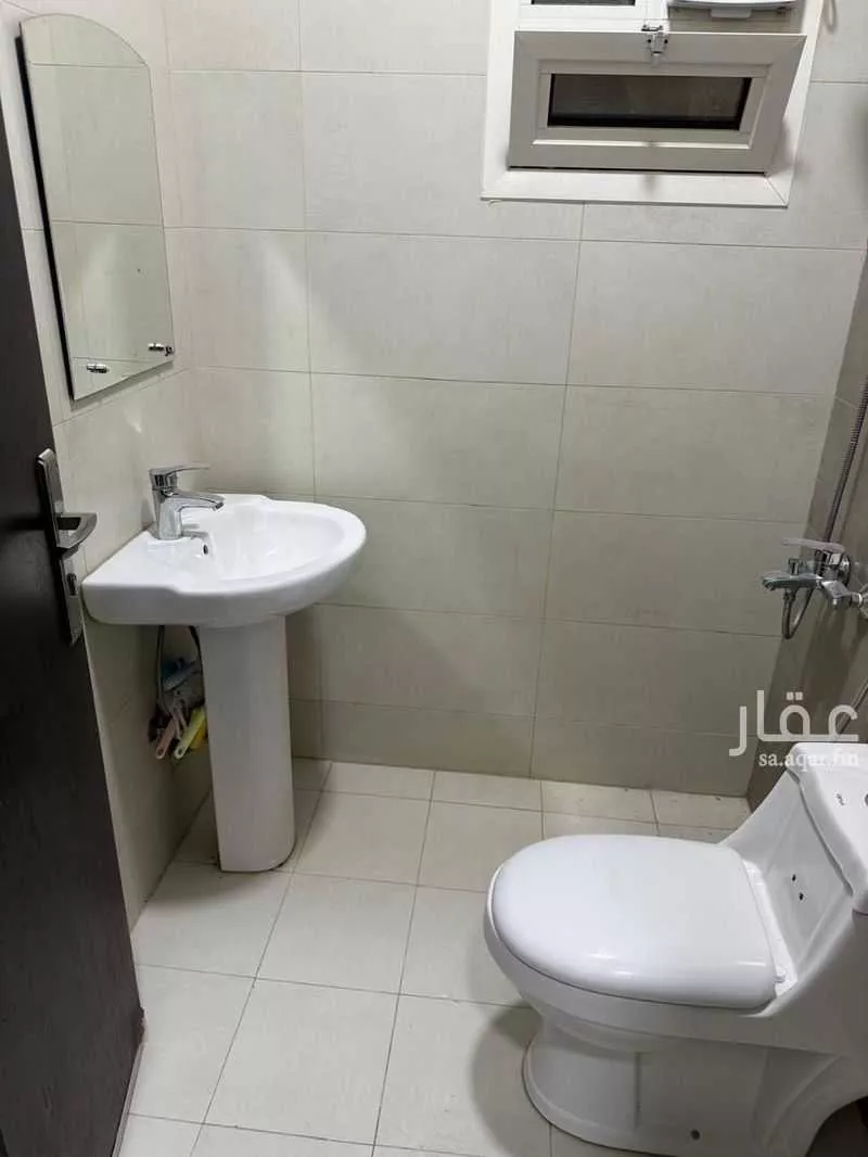 3 bedroom floor in Al Aridh 2
