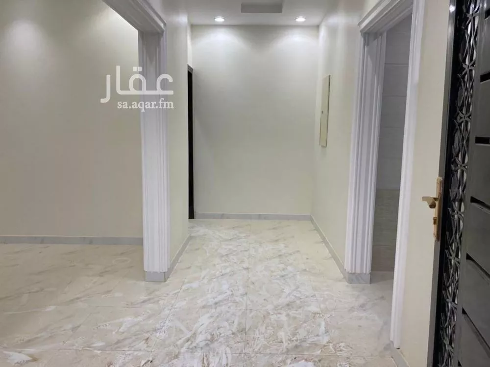 فيلا 6 غرف في بدر 4