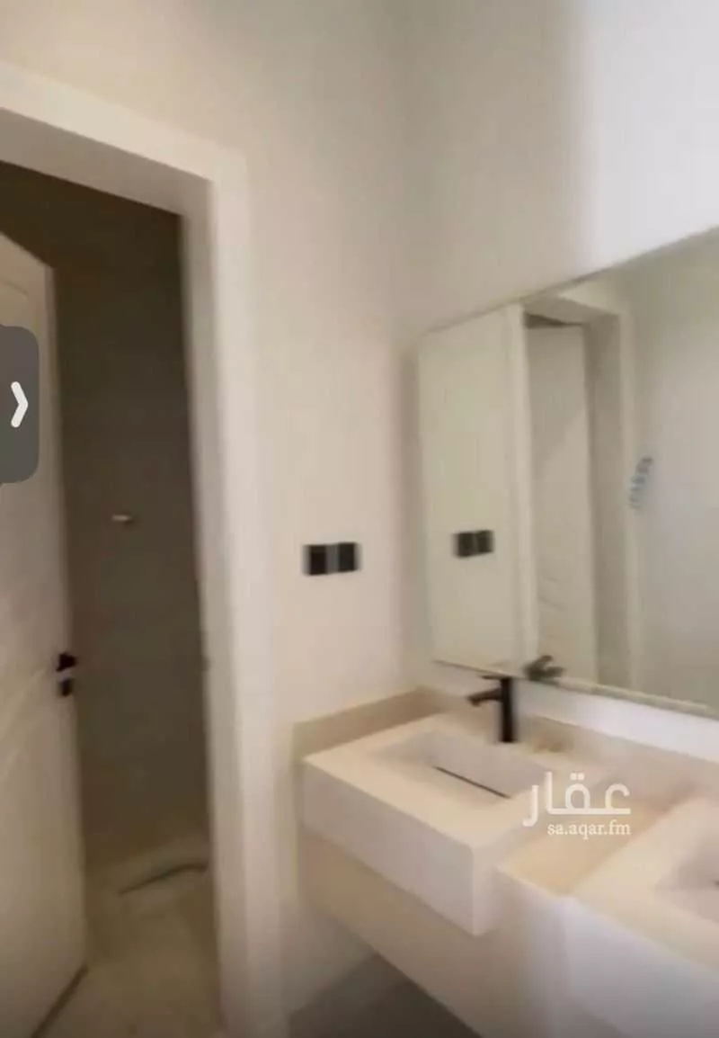 فيلا 5 غرف في بدر 5