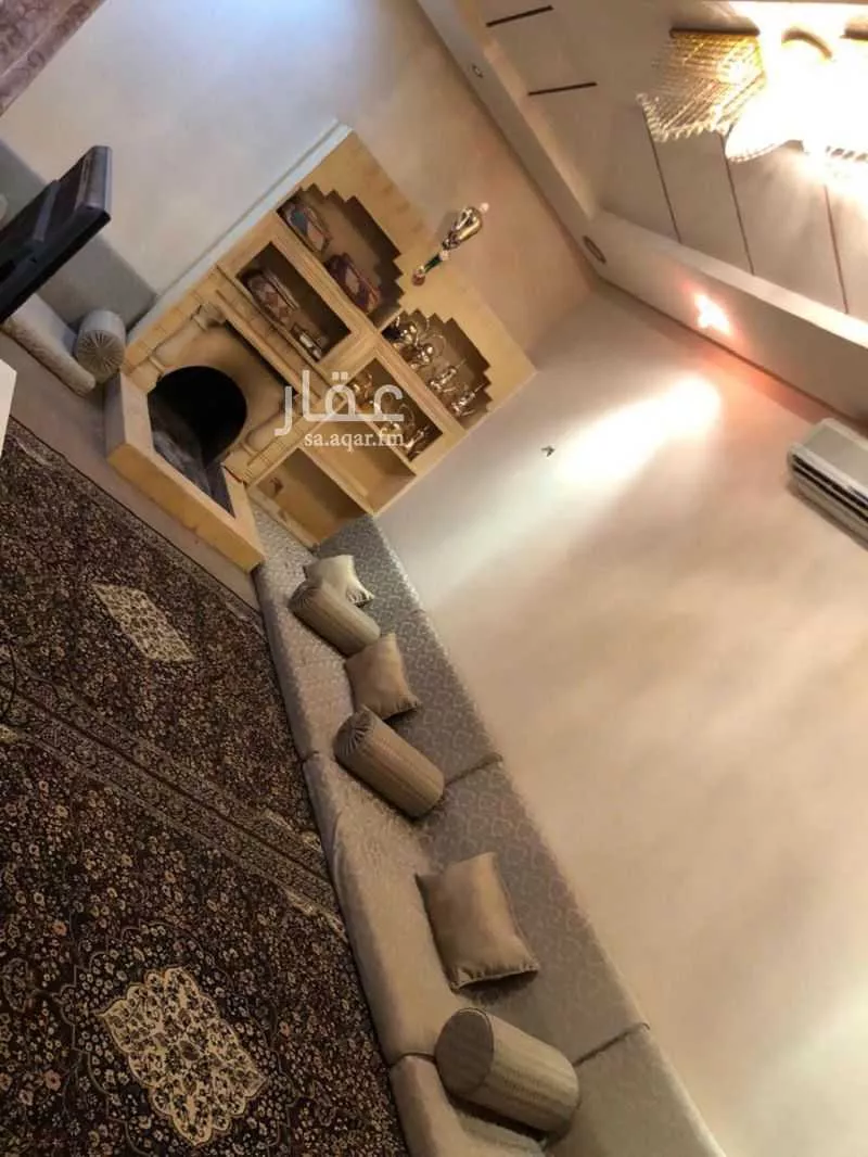 فيلا 10 غرف في المونسية 4