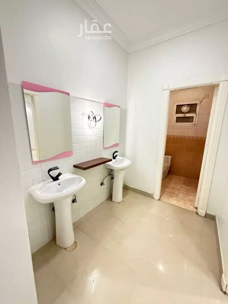 فيلا 8 غرف في قرطبة 5