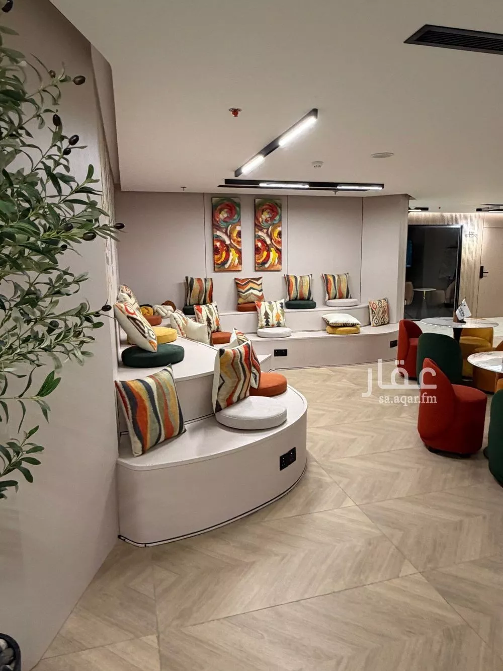 36 bedroom office in Al Hamra, Jeddah 10