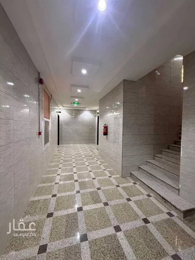 875 sqm building in Ad Dar Al Baida 5