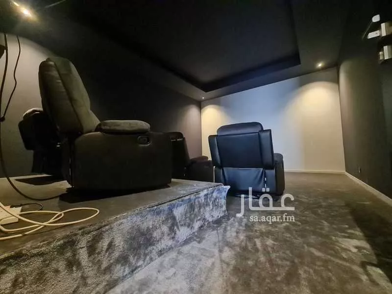 13 bedroom villa in Az Zomorod 5