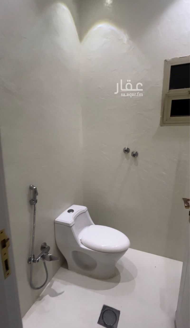4 bedroom villa in Al Qairawan, Riyadh 15