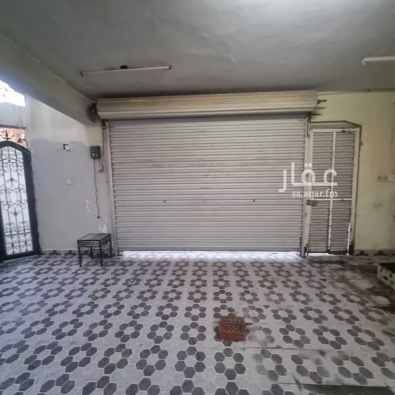 فيلا 12 غرف في احد 4