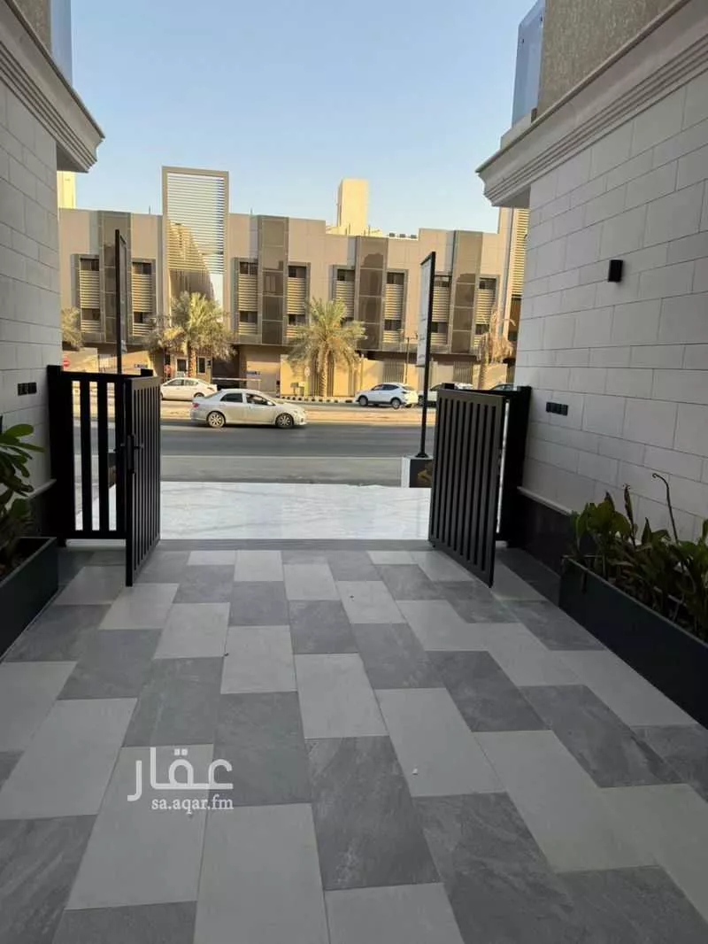 4 bedroom apartment in Al Malqa 1
