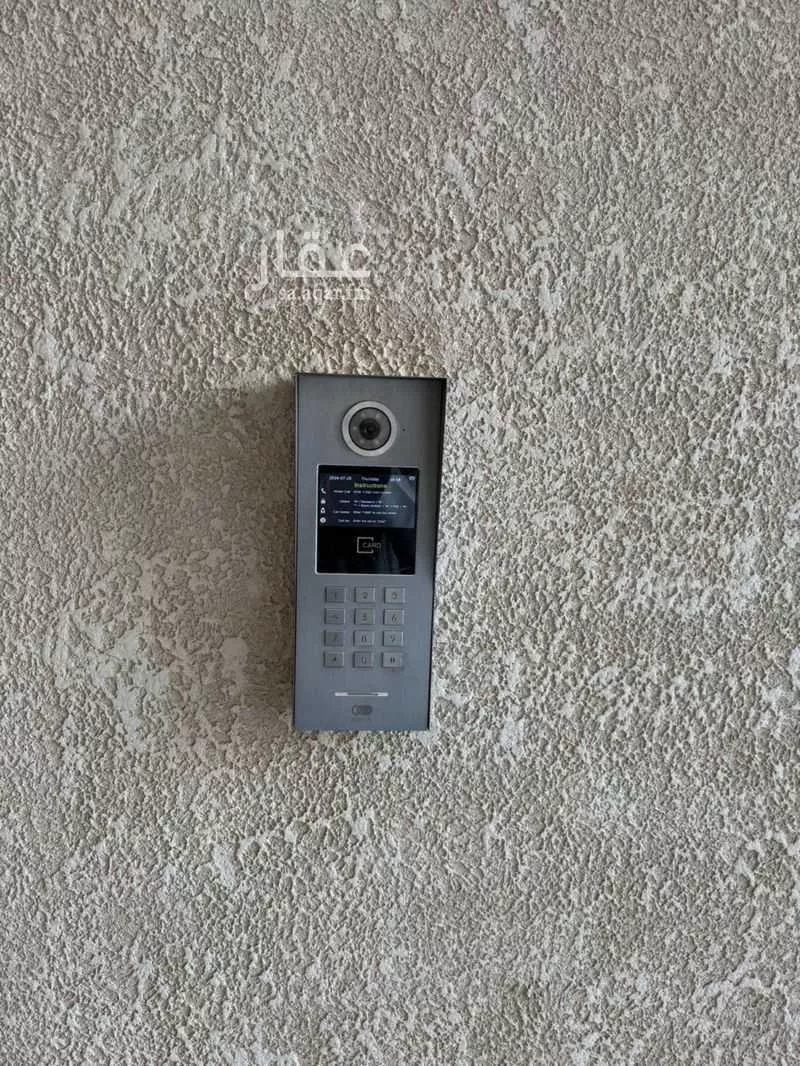 4 bedroom apartment in Al Malqa 3