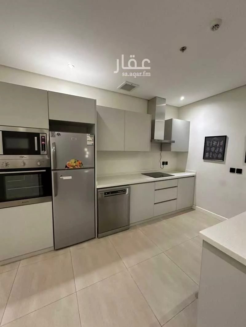 شقة 4 غرف في الملقا 4