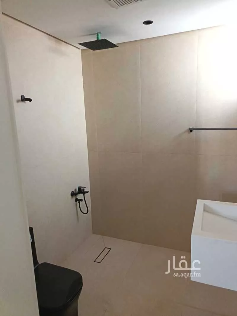 5 bedroom floor in Al Olaya 3