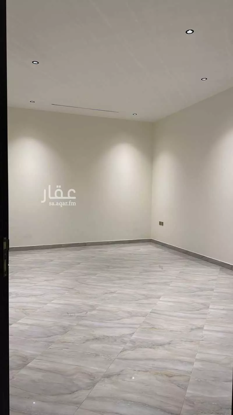 4 bedroom apartment in Al Mahdiyyah, Riyadh 8