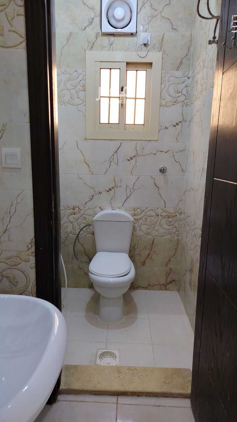 4 bedroom apartment in Al Ajawid, Jeddah 9