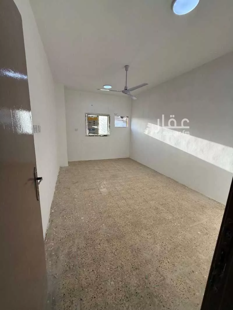 عمارة 170 م² في اليمامة 5