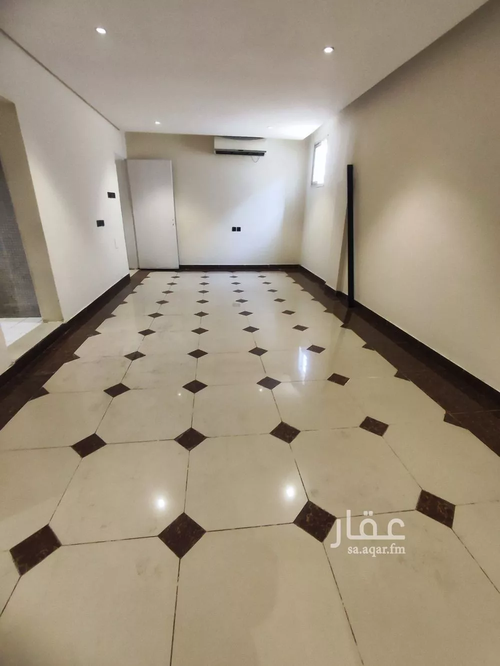 1 bedroom apartment in Ishbiliyah 5