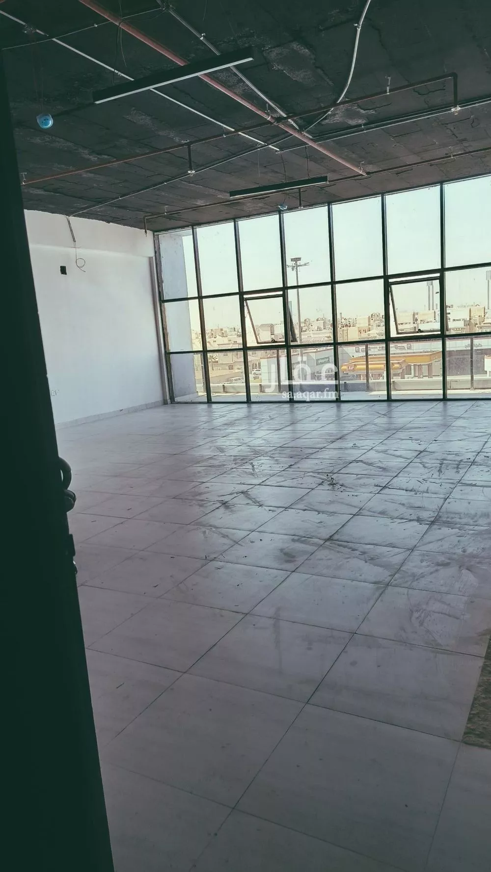 مكتب 11380 م² في الرمال 4