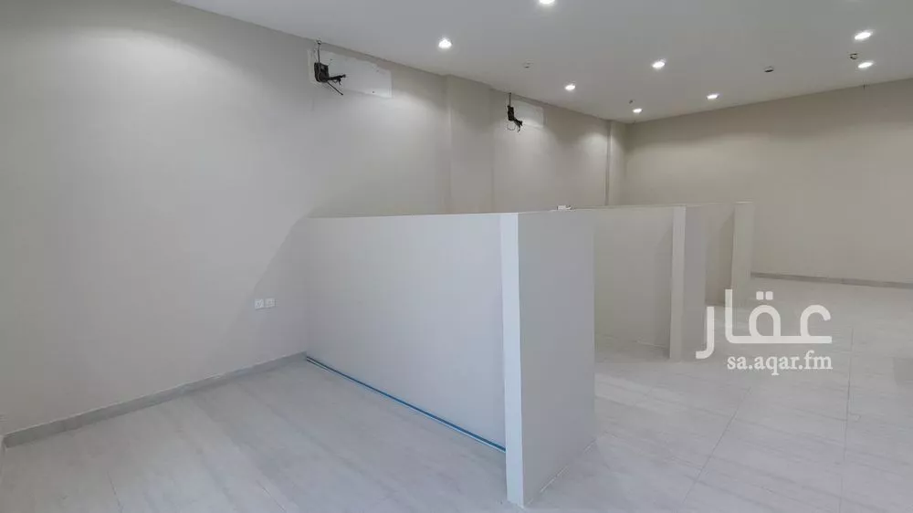 مكتب 11380 م² في الرمال 5