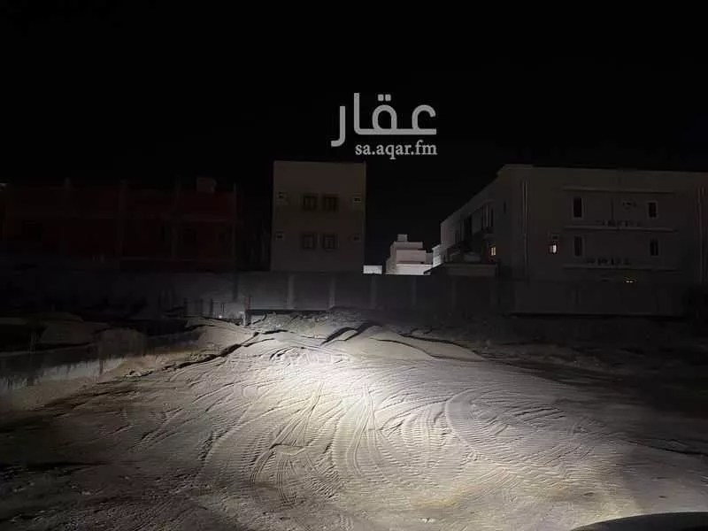 أرض 900 م² في جدة 2