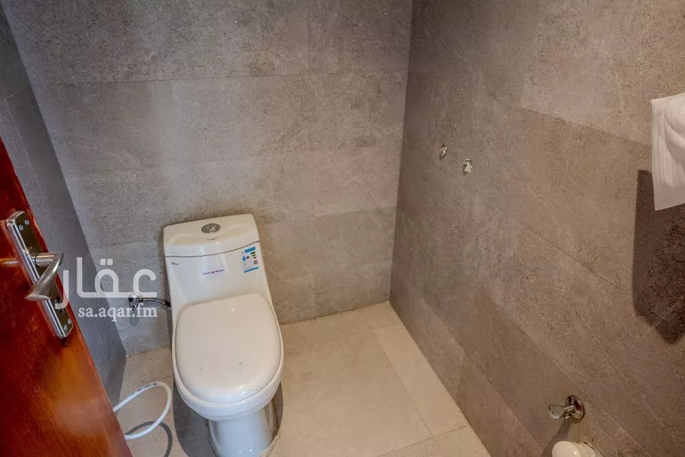 شقة 4 غرف في النورس 4