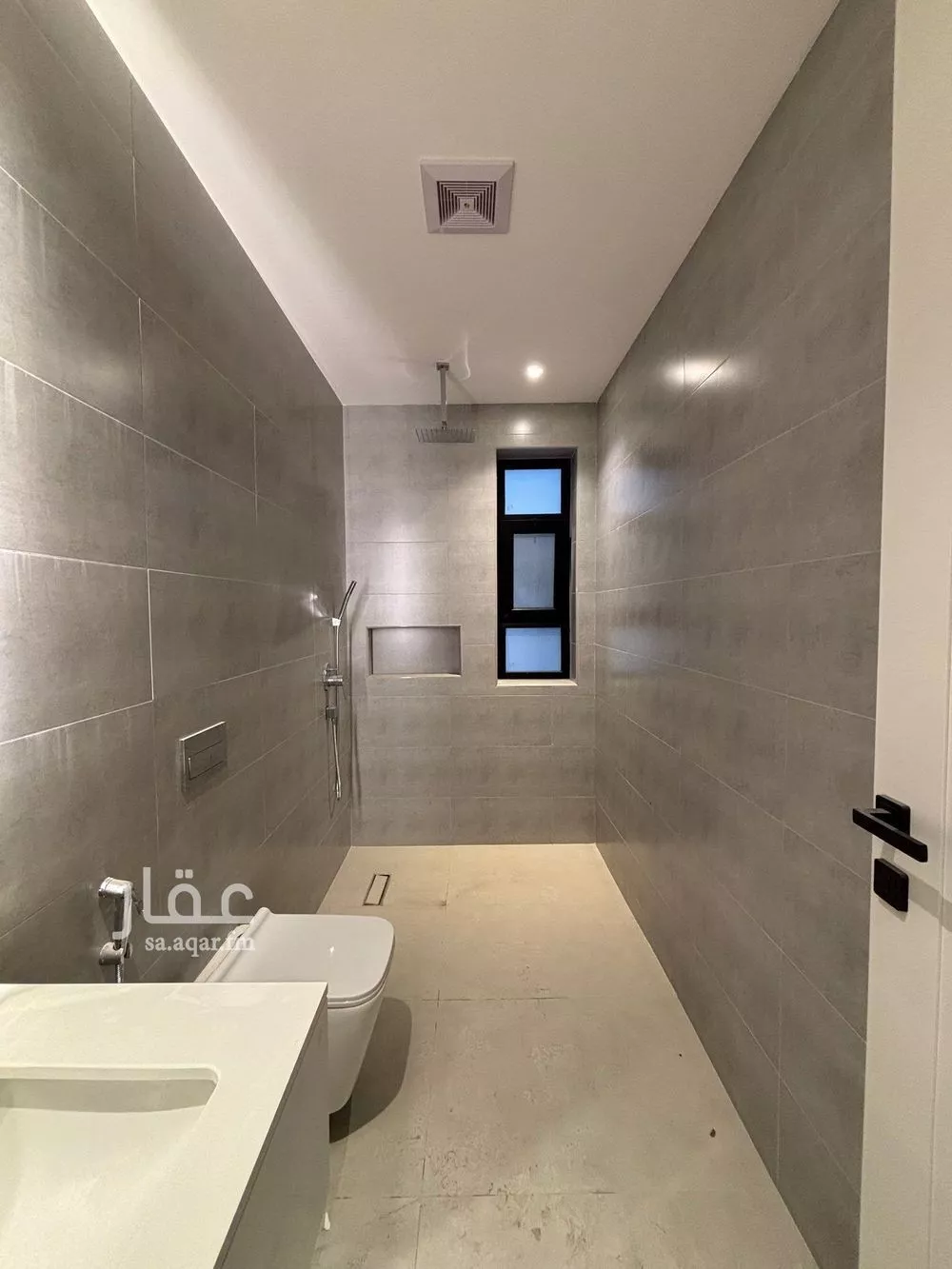 شقة 3 غرف في البحر 5