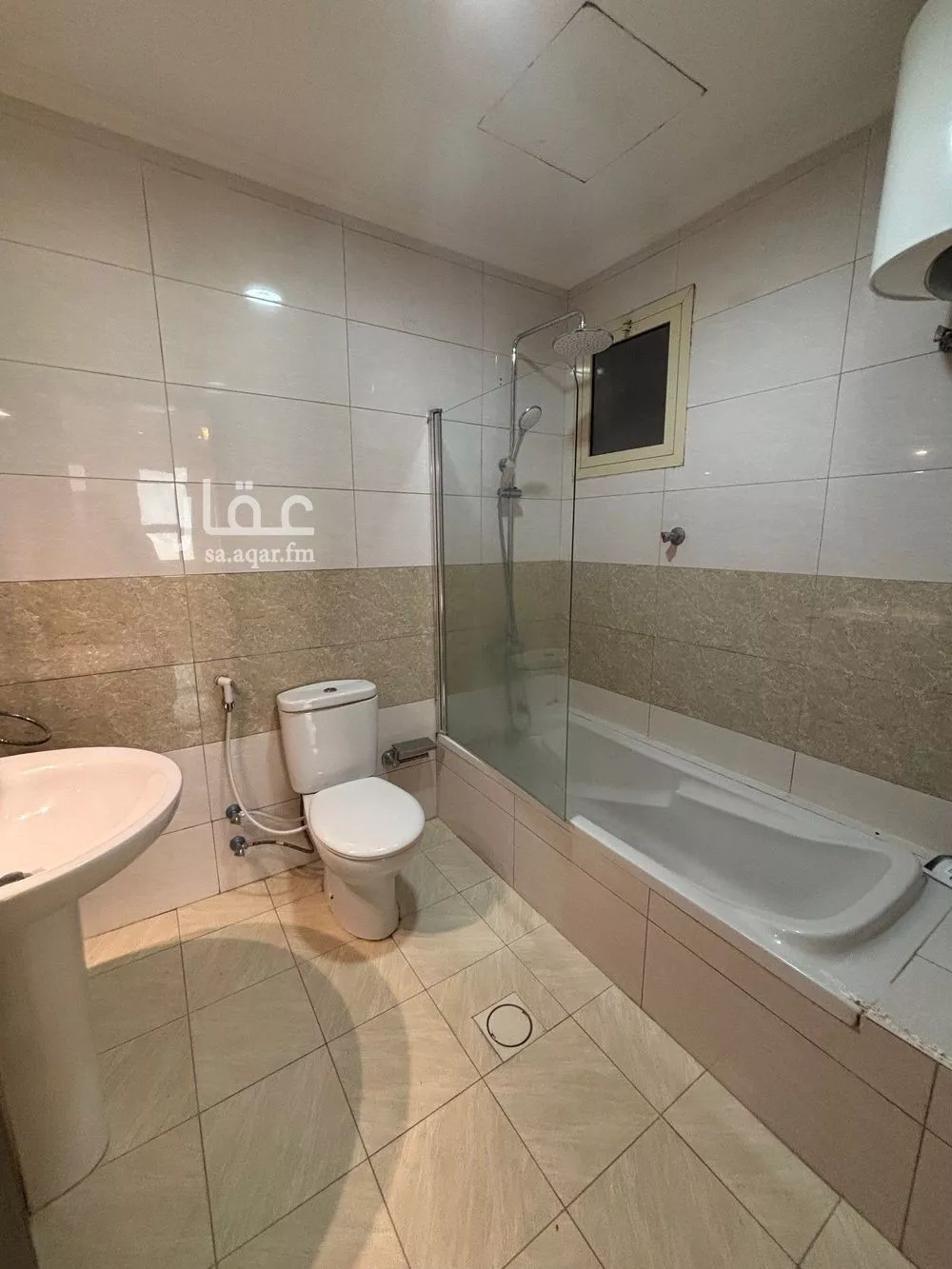 3 bedroom apartment in Qurtubah, Eastern Province 5