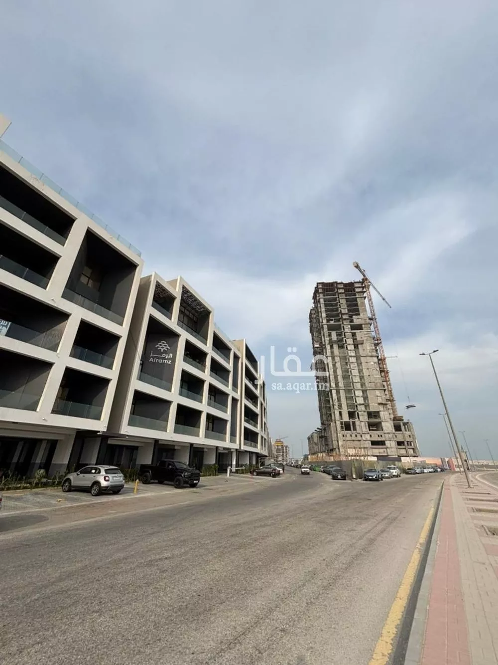 شقة 3 غرف في الصدفة 2