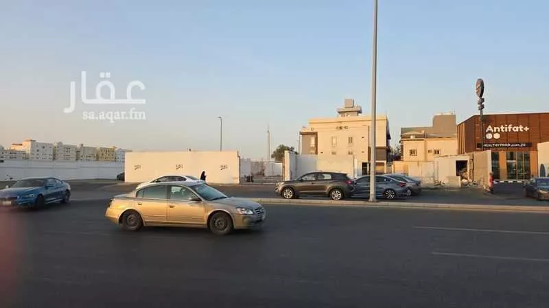 أرض 1486 م² في المنار 4