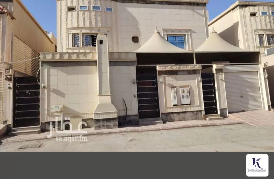 فيلا 9 غرف في ظهرة لبن