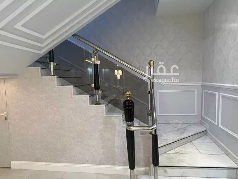 فيلا 13 غرف في المونسية 3