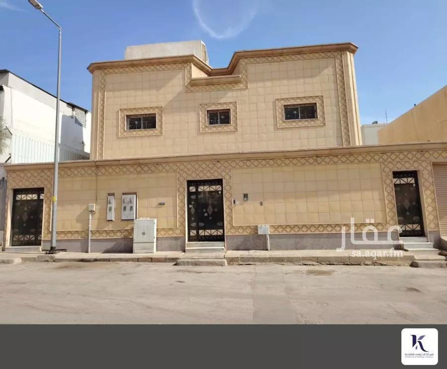 فيلا 6 غرف في العزيزية