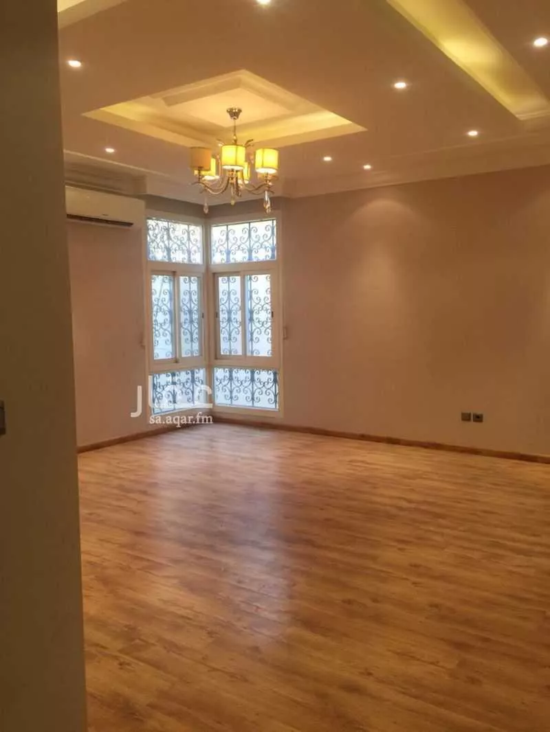 فيلا 6 غرف في اشبيلية 4