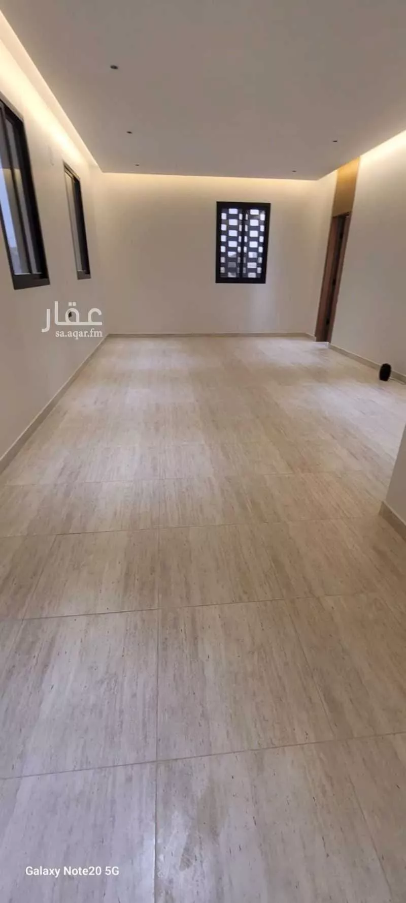 دور 4 غرف في السويدي 5