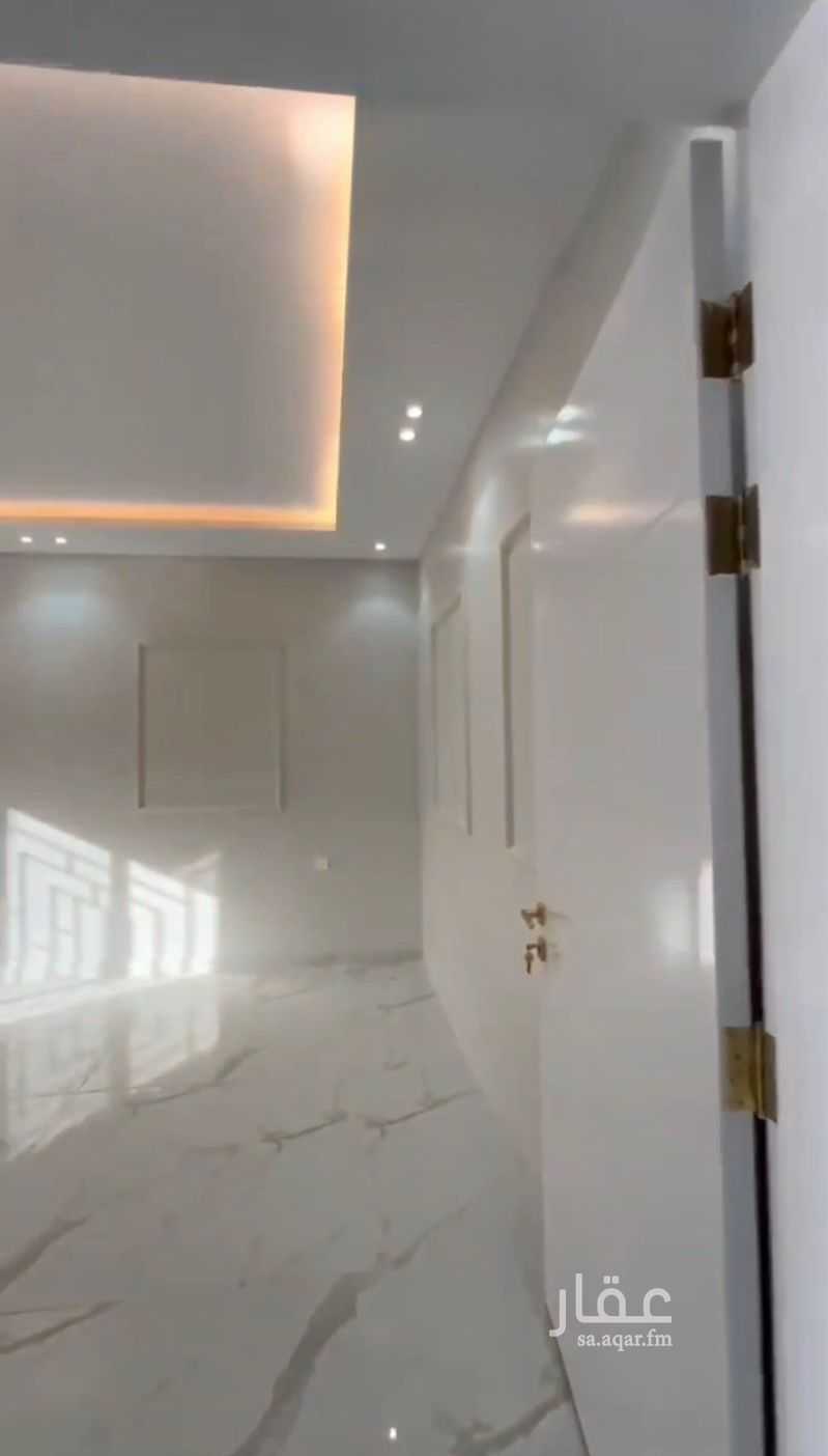 4 bedroom apartment in Bir Uthman, Madinah 4