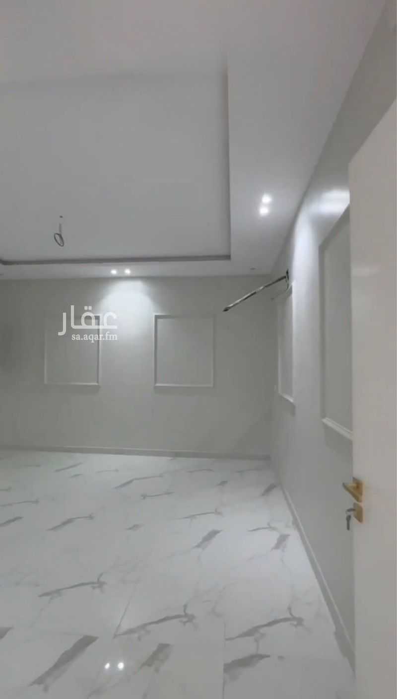4 bedroom apartment in Bir Uthman, Madinah 13