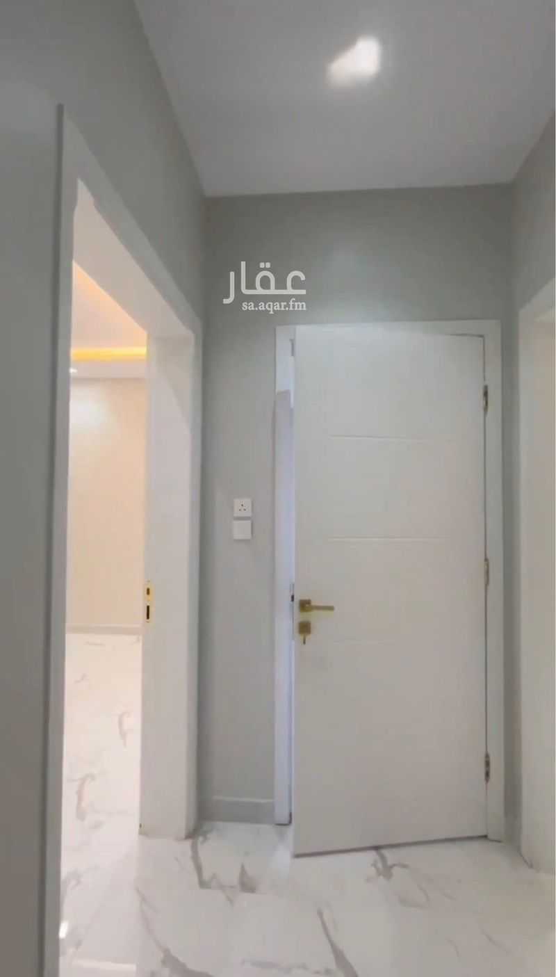 4 bedroom apartment in Bir Uthman, Madinah 11