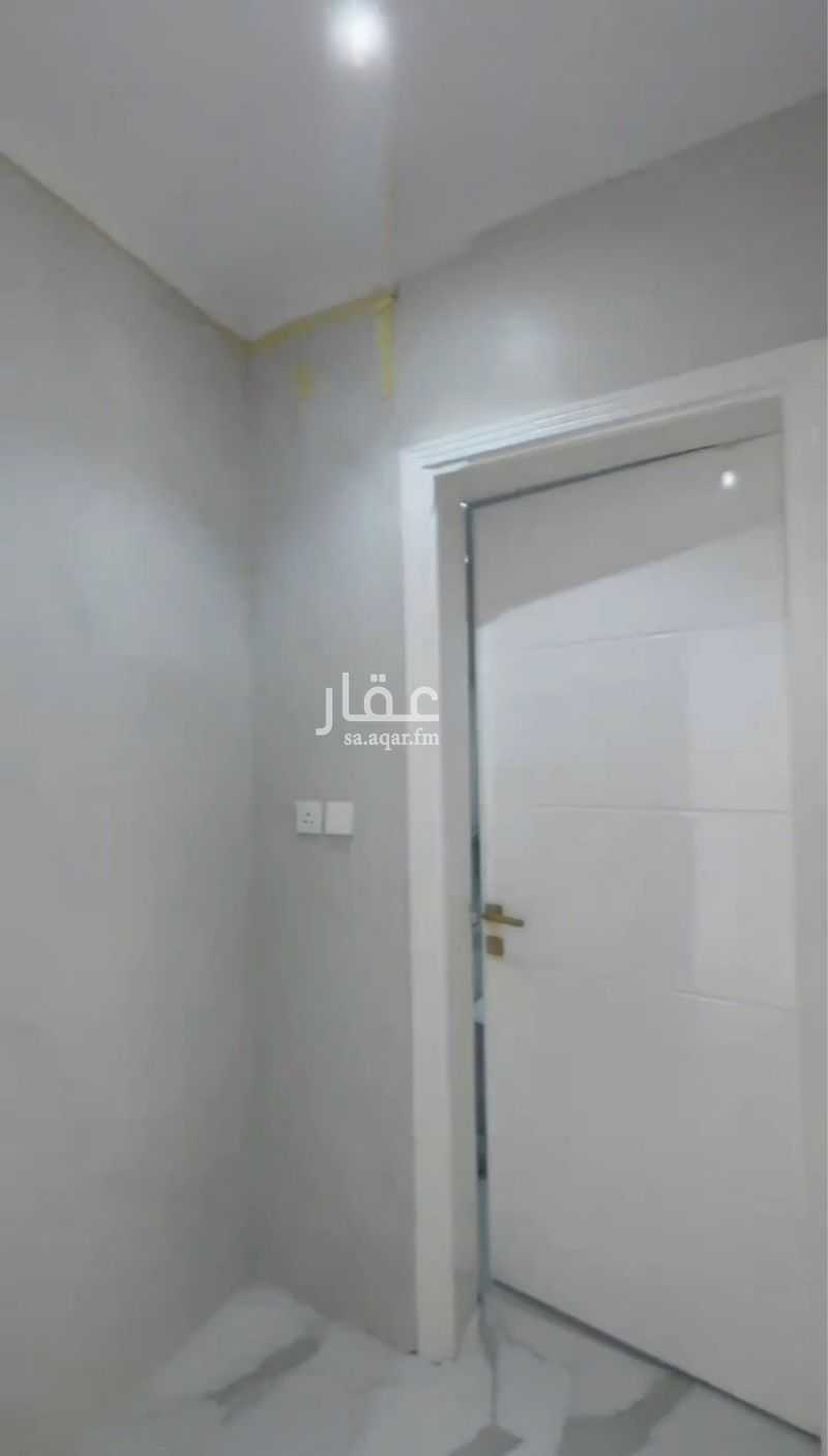 4 bedroom apartment in Bir Uthman, Madinah 5