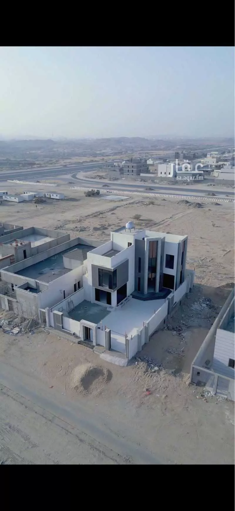 فيلا 5 غرف في الملك فهد 1