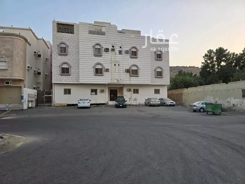 عمارة 500 م² في بطحاء قريش 4