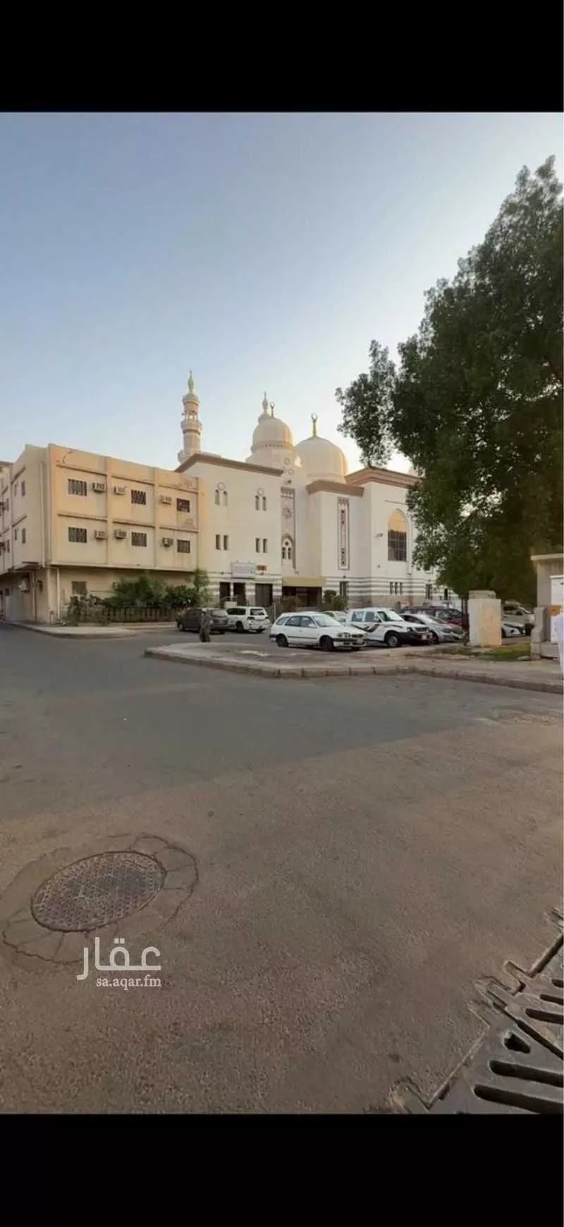 عمارة 825 م² في الهجرة 1