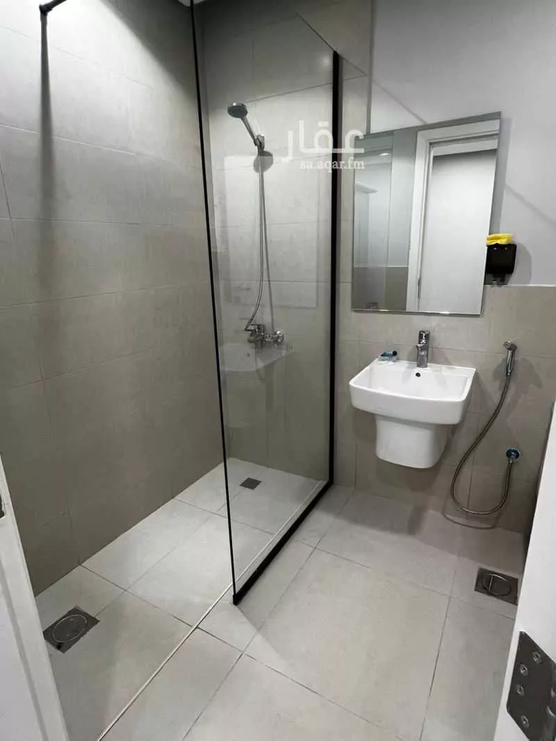 3 bedroom apartment in Al Rusaifah, Makkah 10