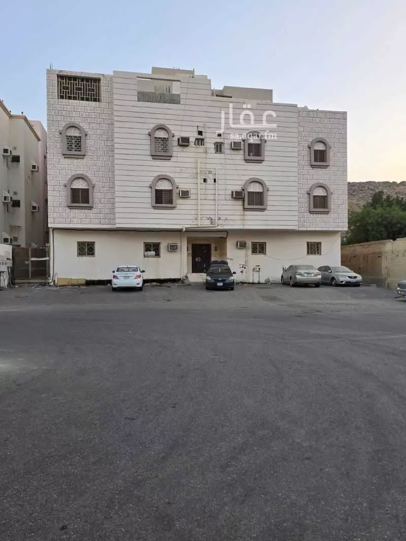 عمارة 500 م² في بطحاء قريش 3