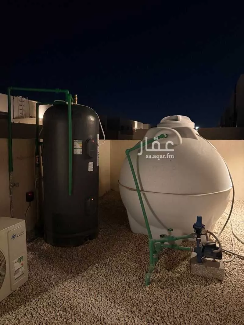 فيلا 6 غرف في النرجس 3