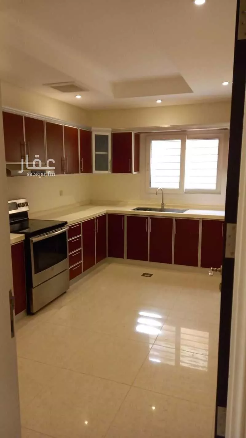 فيلا 7 غرف في الياسمين 4