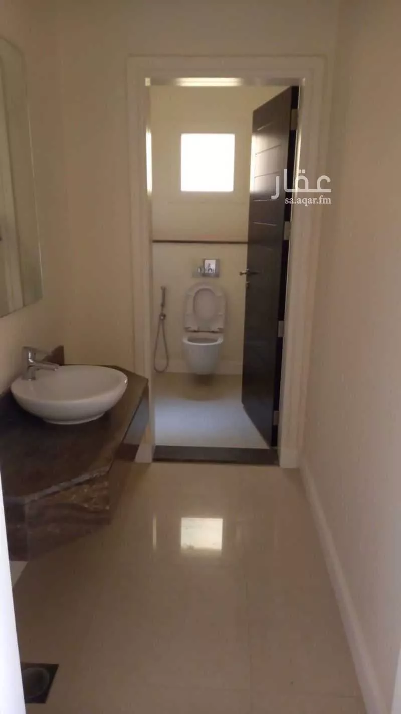 فيلا 7 غرف في الياسمين 5