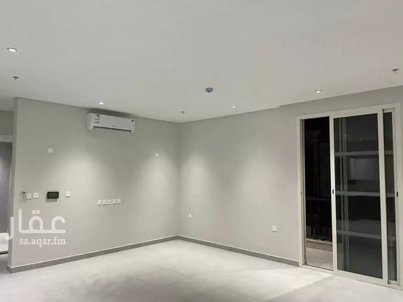 3 bedroom apartment in Al Malqa 1