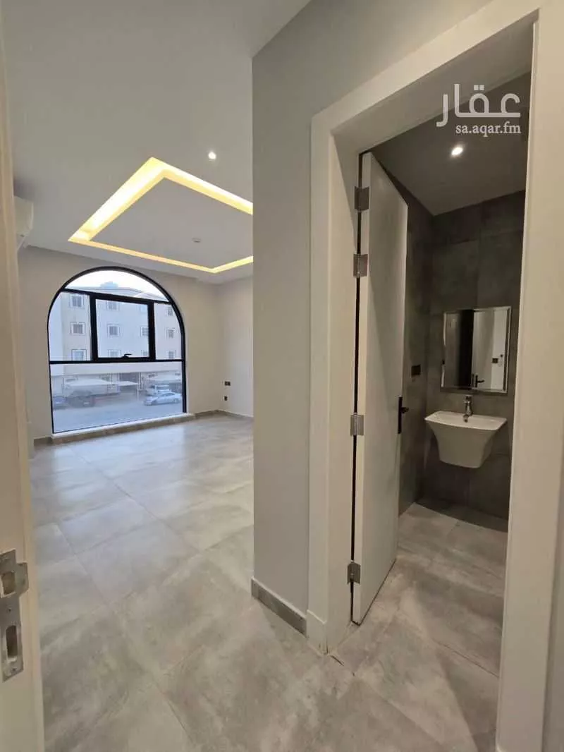 3 bedroom apartment in Al Malqa 1