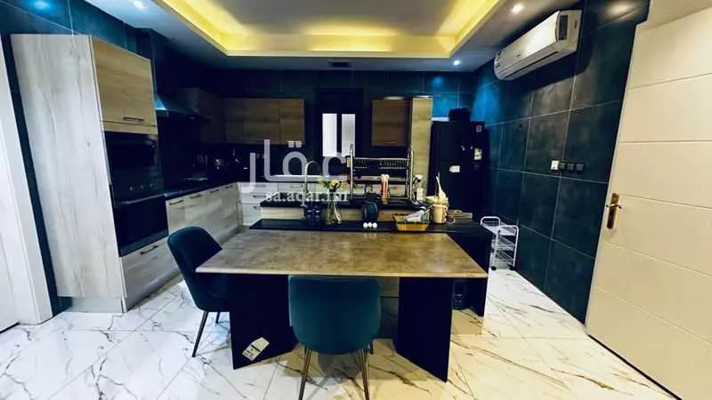 4 bedroom apartment in Al Malqa 5