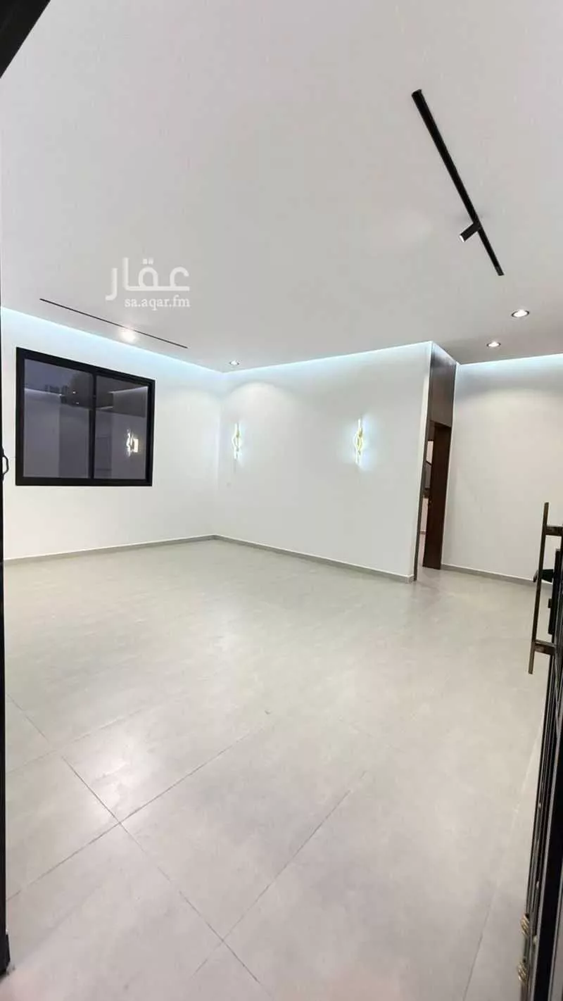 3 bedroom villa in Al Aziziyah, Riyadh 15