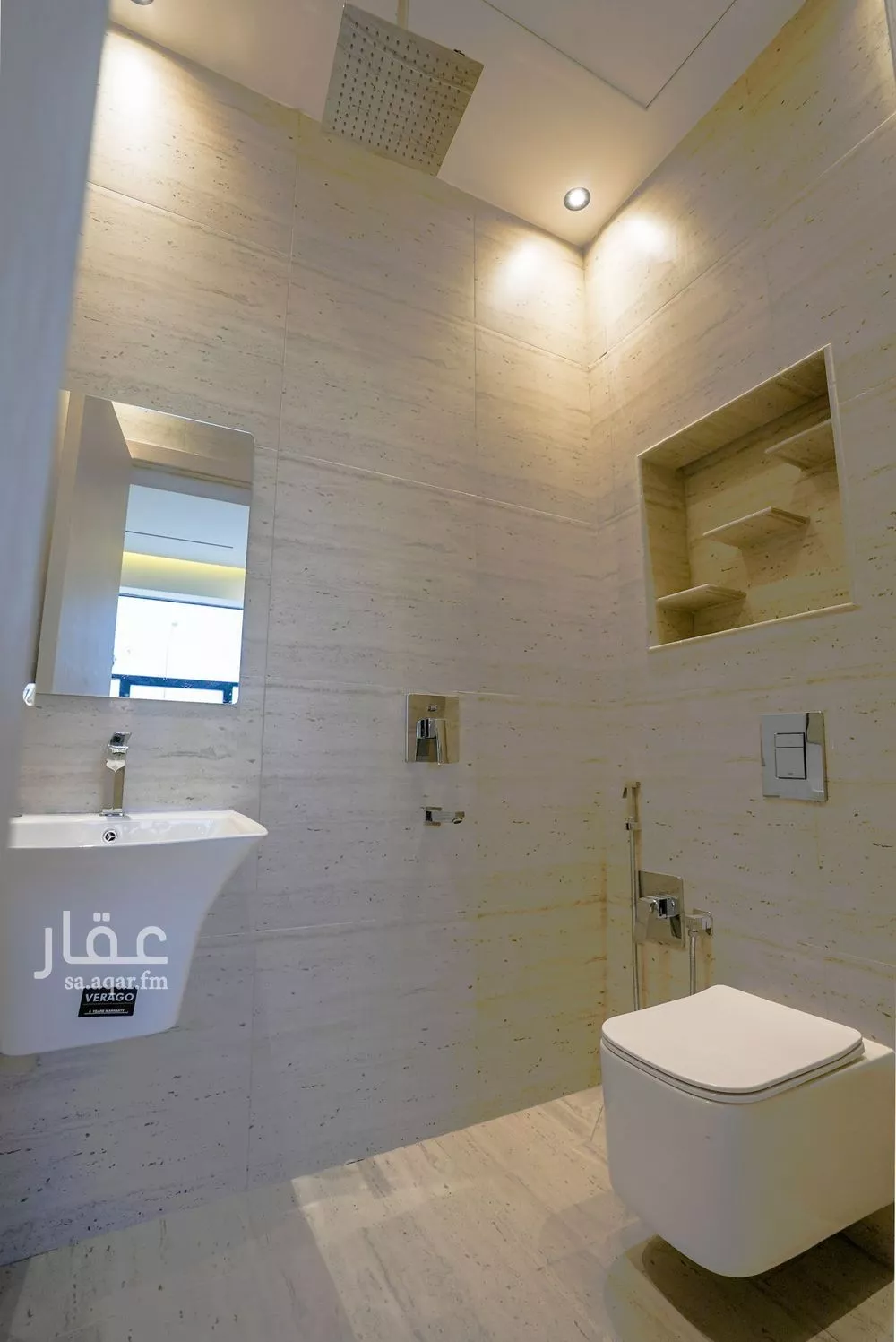 4 bedroom apartment in Al Mahdiyyah 4