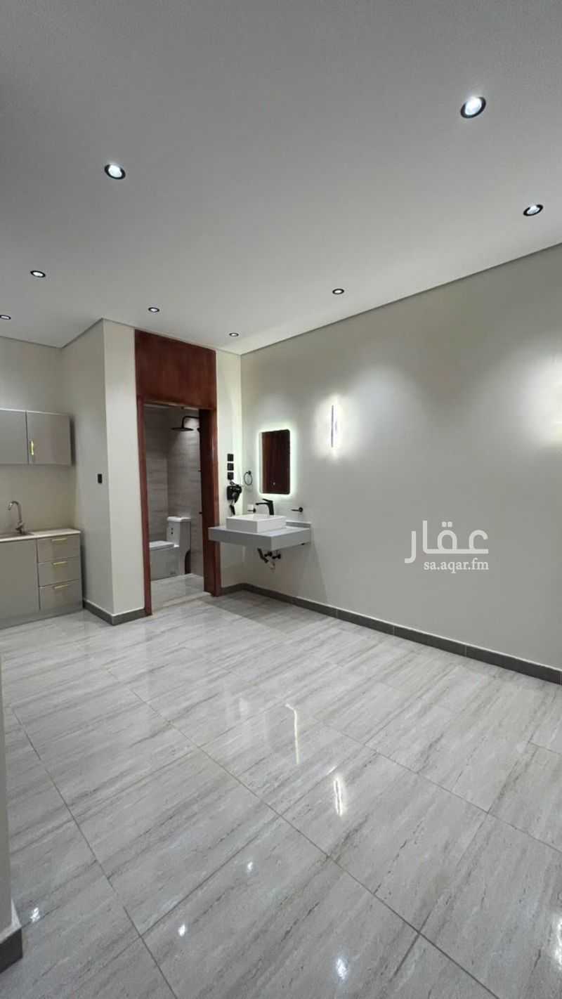 2 bedroom apartment in Warqan, Madinah 6