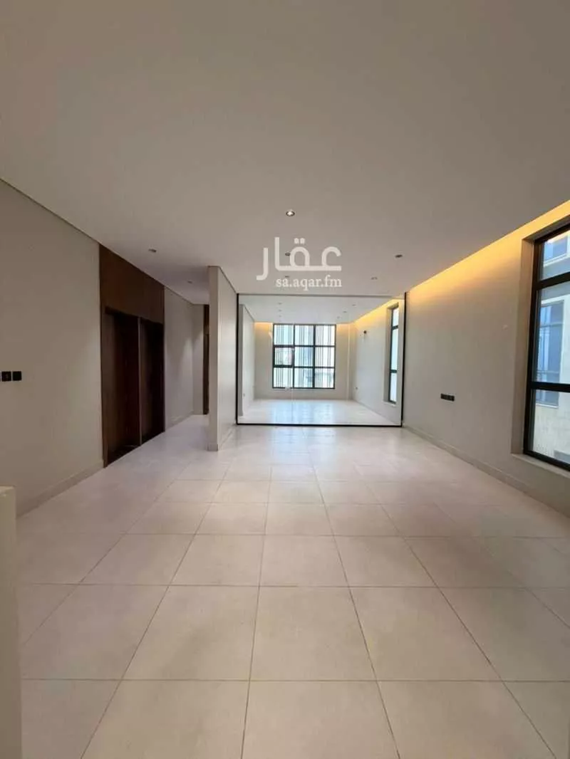 شقة 5 غرف في مذينب 1